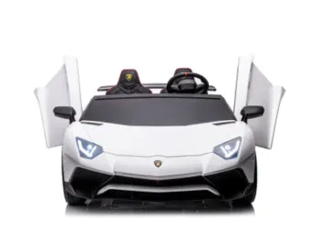 LAMBORGHINI AVENTADOR SV STRONG BIAŁY