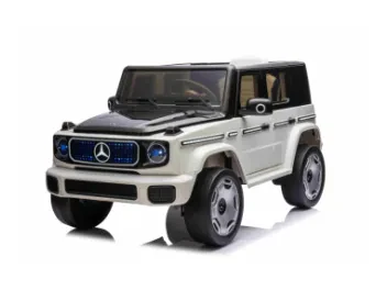 MERCEDES BENZ EQG BIAŁY